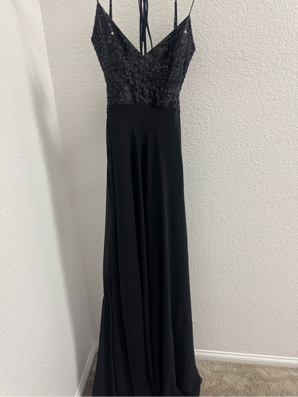 Black Sequin Bodice Spaghetti-Strap Maxi Dress